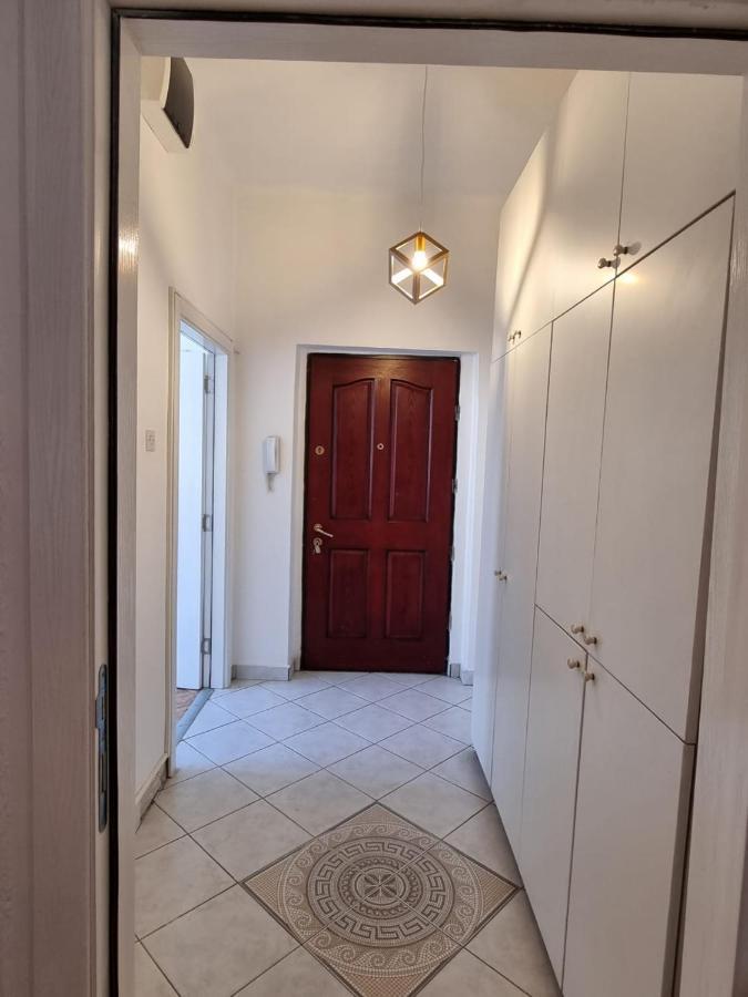 Ferienwohnung Right In The Heart Of Podgorica! Exterior foto