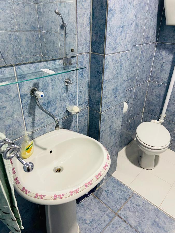 Ferienwohnung Right In The Heart Of Podgorica! Exterior foto